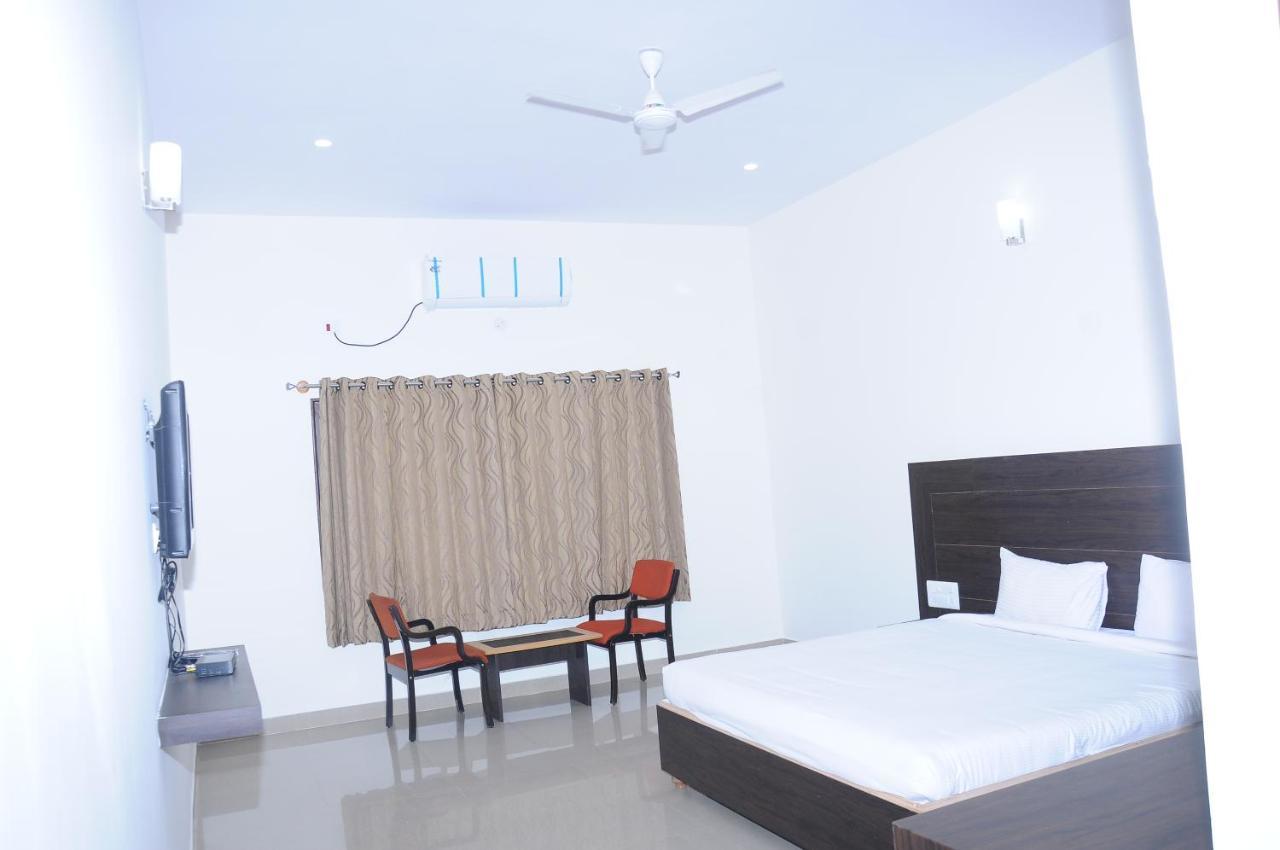 Nijaguna Residency Chamrajnagar Exterior photo